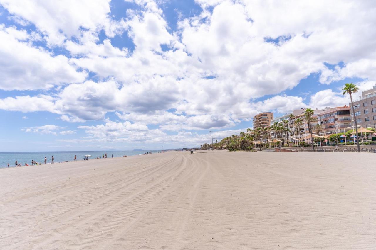Apartament Estepona Beachside Zewnętrze zdjęcie